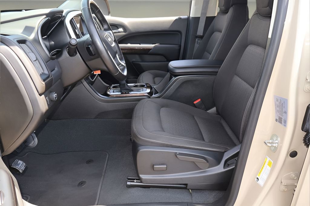 Used 2022 GMC Canyon Elevation w/ Trailering Package RWD image 11