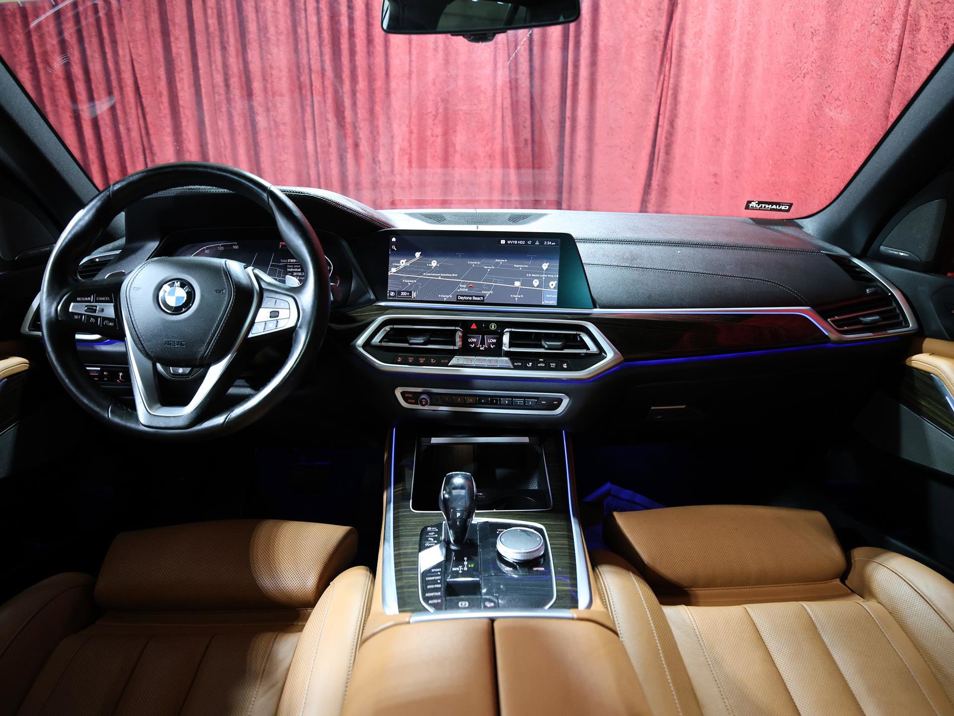 Used 2019 BMW X5 xDrive50i w/ Luxury Seating Package AWD/4WD image 16