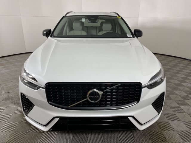 Certified 2025 Volvo XC60 T8 Core w/ Protection Package Premier AWD/4WD image 7