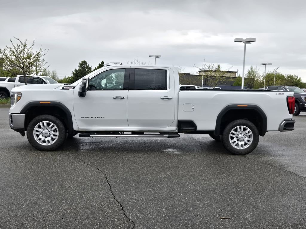 Used 2023 GMC Sierra 3500 SLT w/ SLT Premium Package AWD/4WD image 11