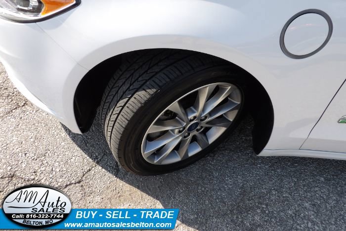 Used 2018 Ford Fusion Energi SE image 24