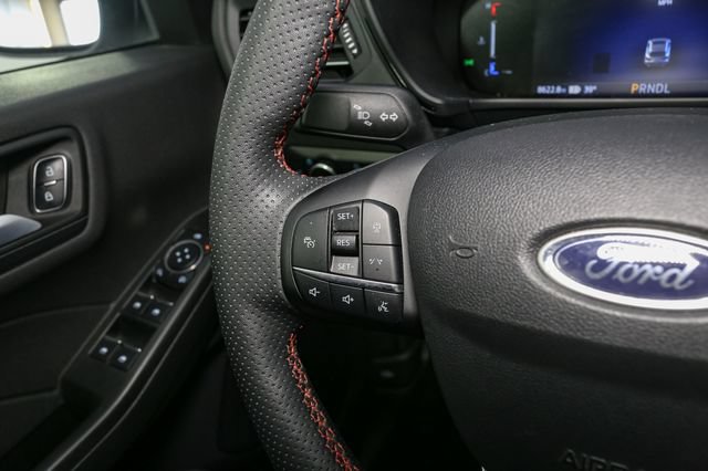 Used 2023 Ford Escape ST-Line w/ Tech Pack #1 AWD/4WD image 32