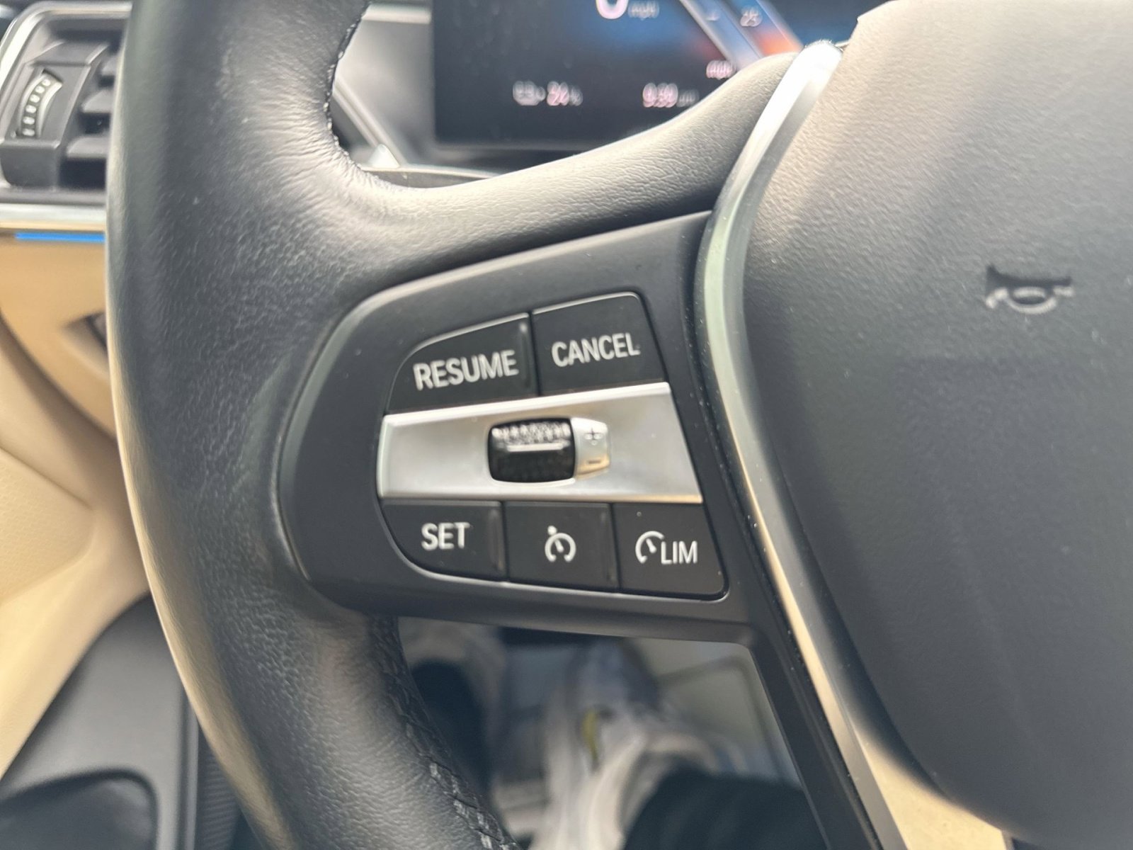 Used 2024 BMW i4 eDrive35 w/ Premium Package image 16