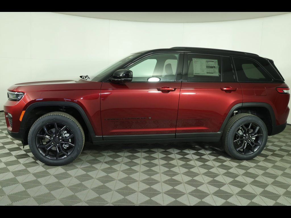 New 2025 Jeep Grand Cherokee Limited image 2