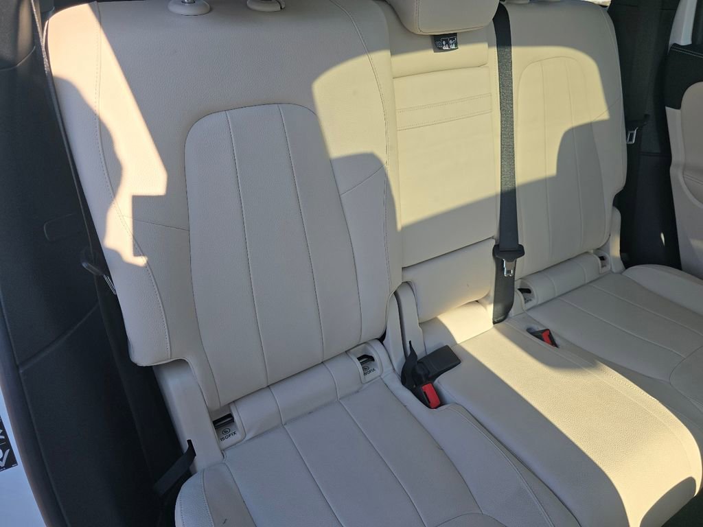 Certified 2023 Mercedes-Benz GLB 250 4MATIC image 22