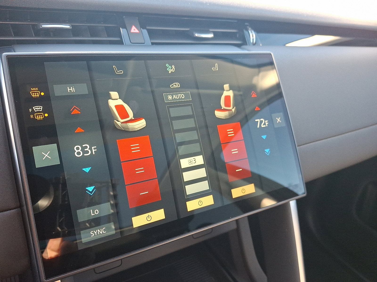 Used 2025 Land Rover Discovery Sport S image 15