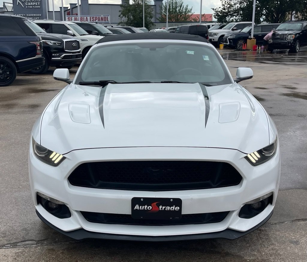 Used 2016 Ford Mustang GT Premium w/ Black Accent Package RWD image 7