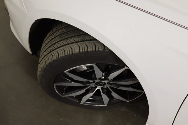 Used 2021 Chevrolet Malibu RS FWD image 35
