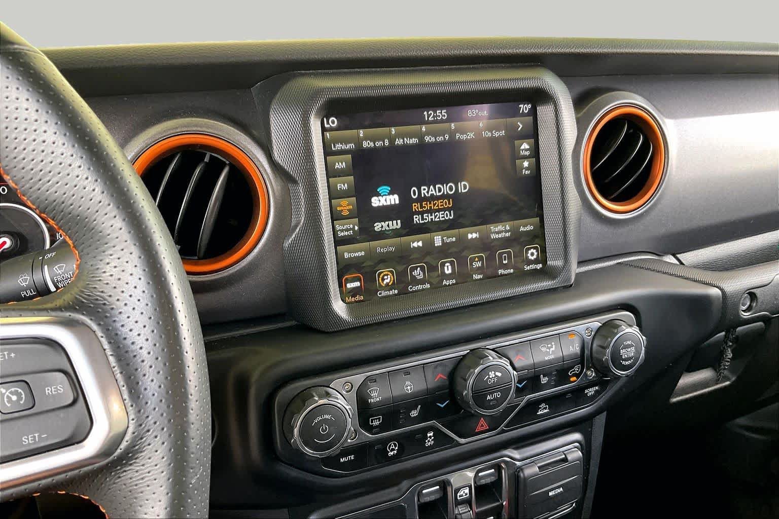 Used 2022 Jeep Gladiator Mojave w/ Cold Weather Group AWD/4WD image 6