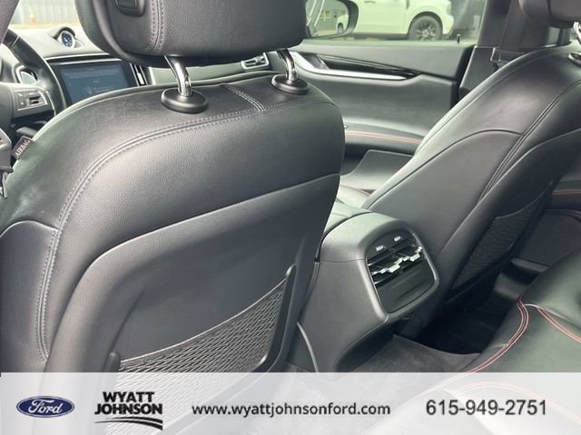 Used 2019 Maserati Ghibli S Q4 AWD/4WD image 19