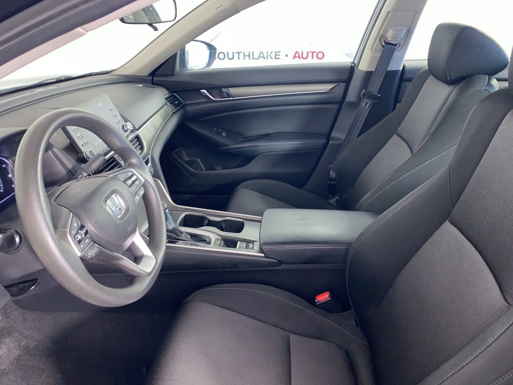Used 2018 Honda Accord LX image 11
