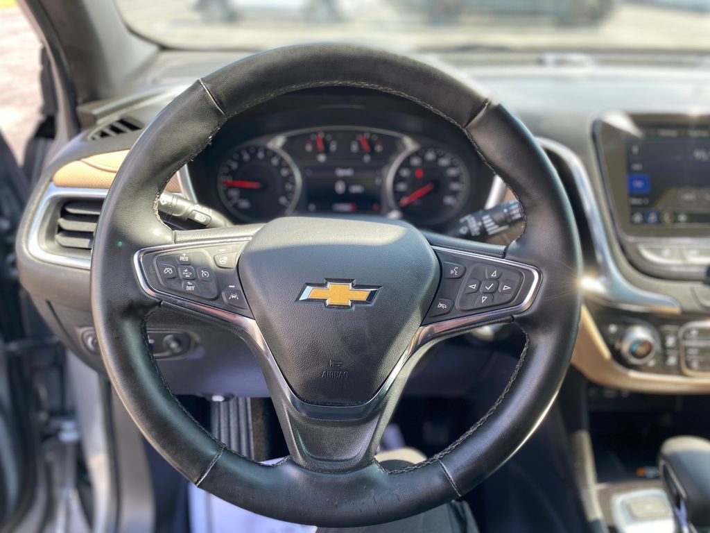 Used 2023 Chevrolet Equinox Premier image 28