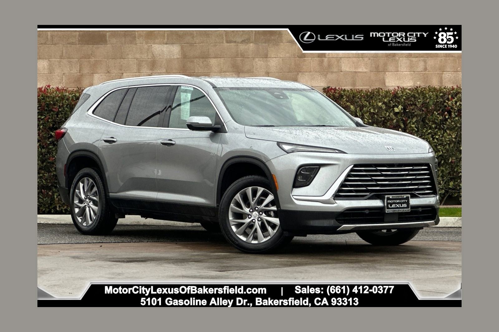 Used 2025 Buick Enclave Preferred