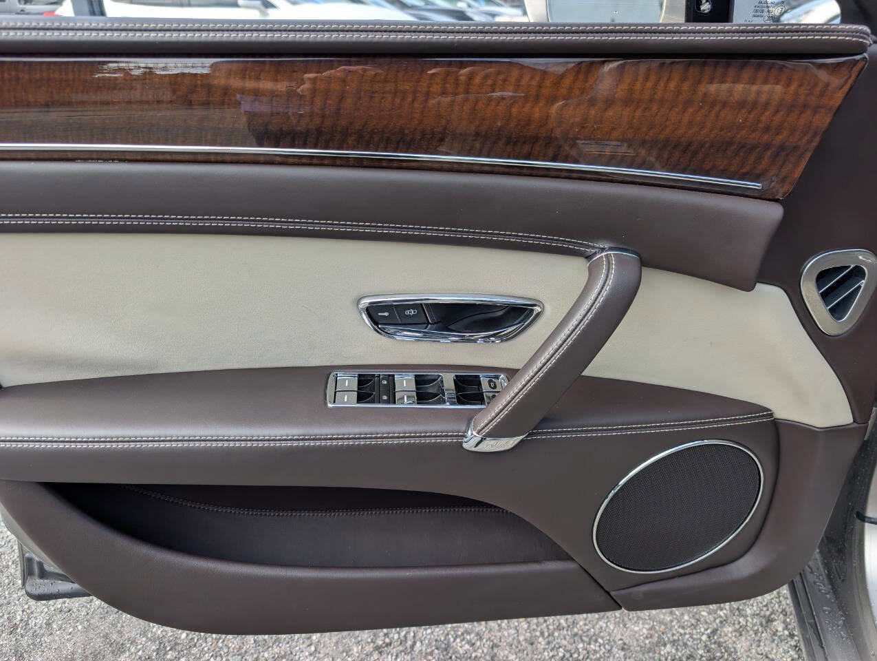 Used 2015 Bentley Flying Spur W12 AWD/4WD image 9
