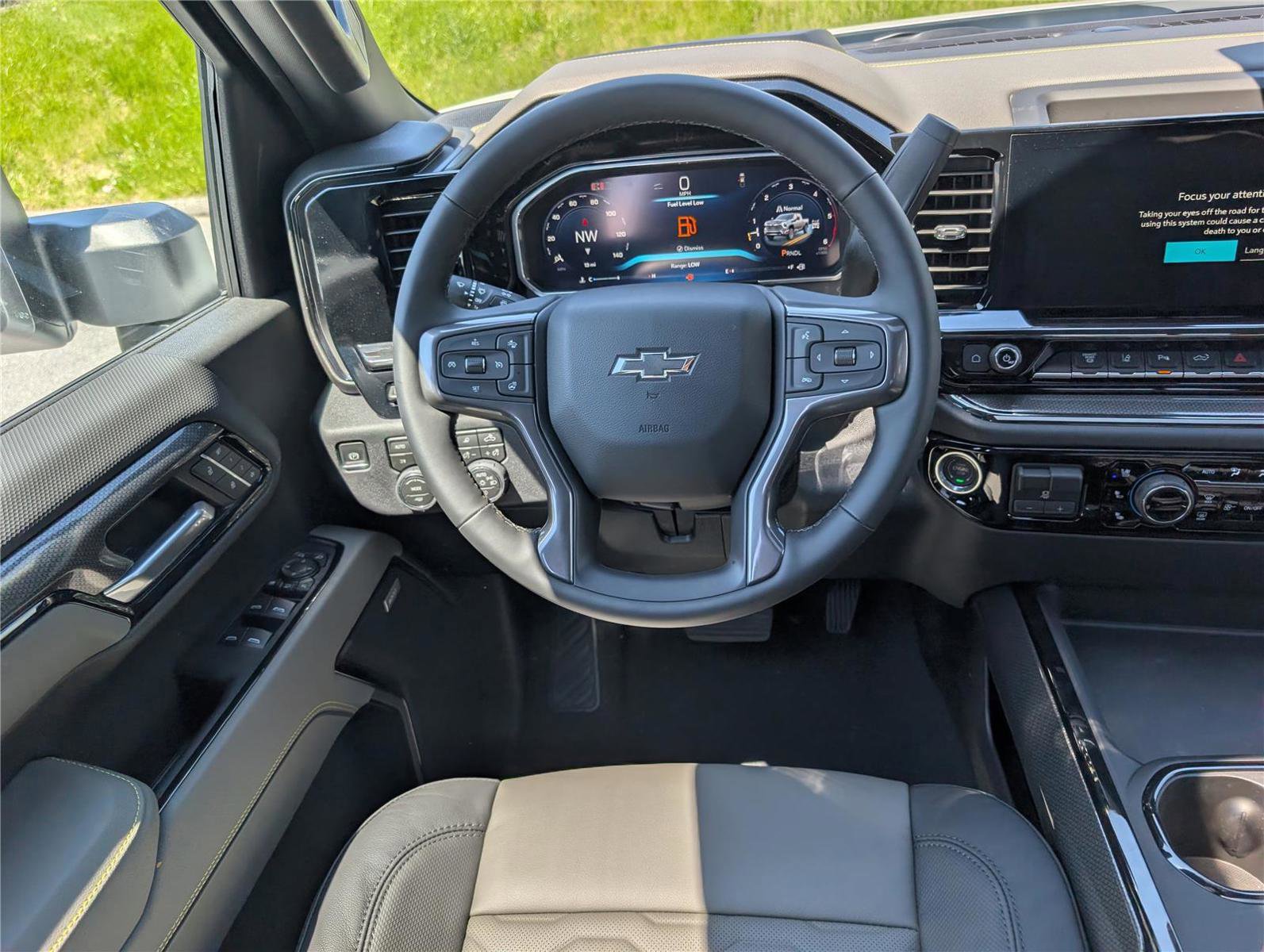 New 2026 Chevrolet Silverado 2500 ZR2 AWD/4WD image 15