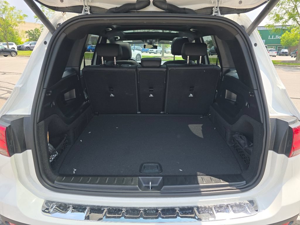 Certified 2023 Mercedes-Benz GLB 250 4MATIC image 19