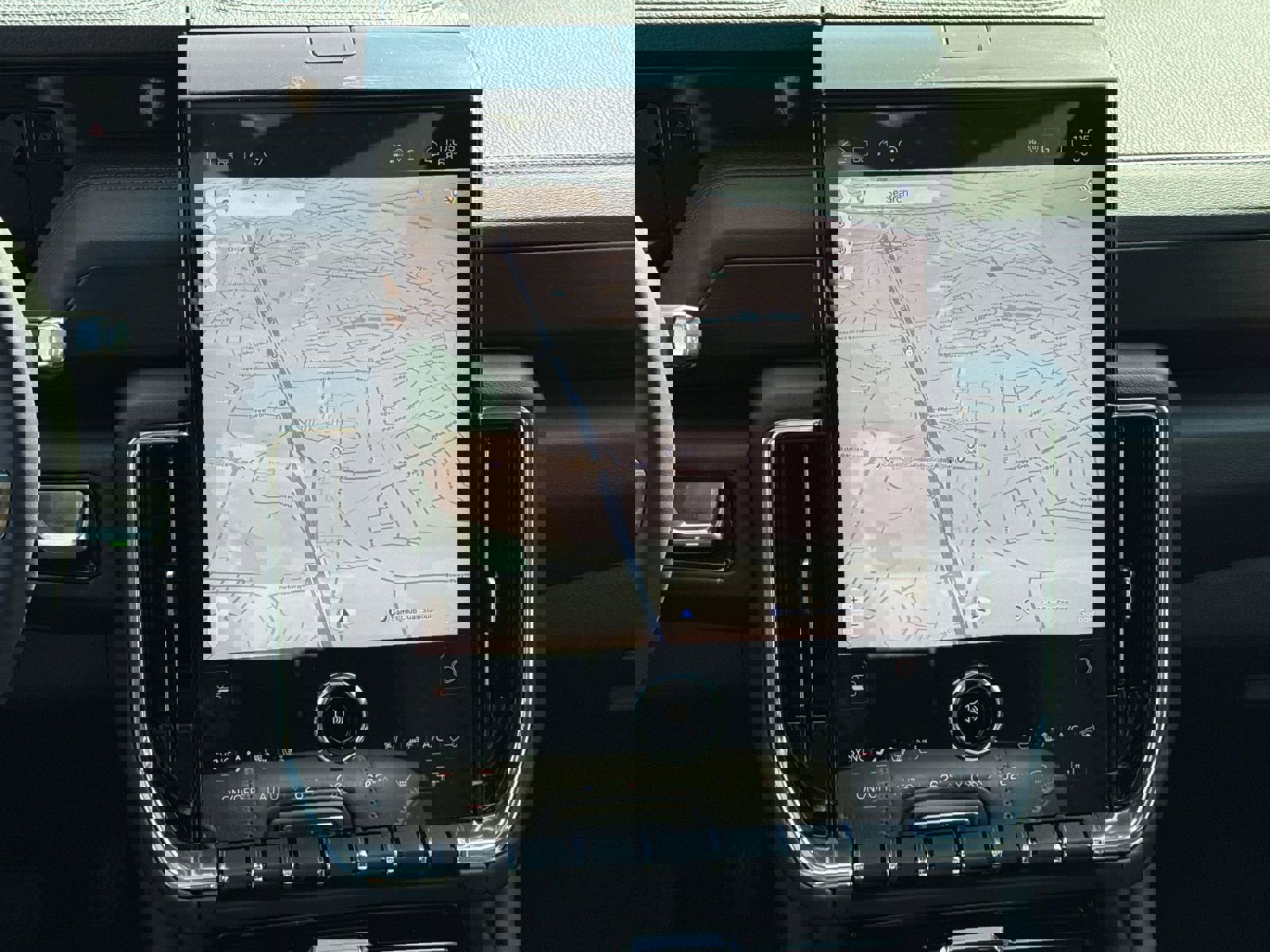 Used 2026 GMC Yukon Denali w/ Sun & Power Step Package AWD/4WD image 30