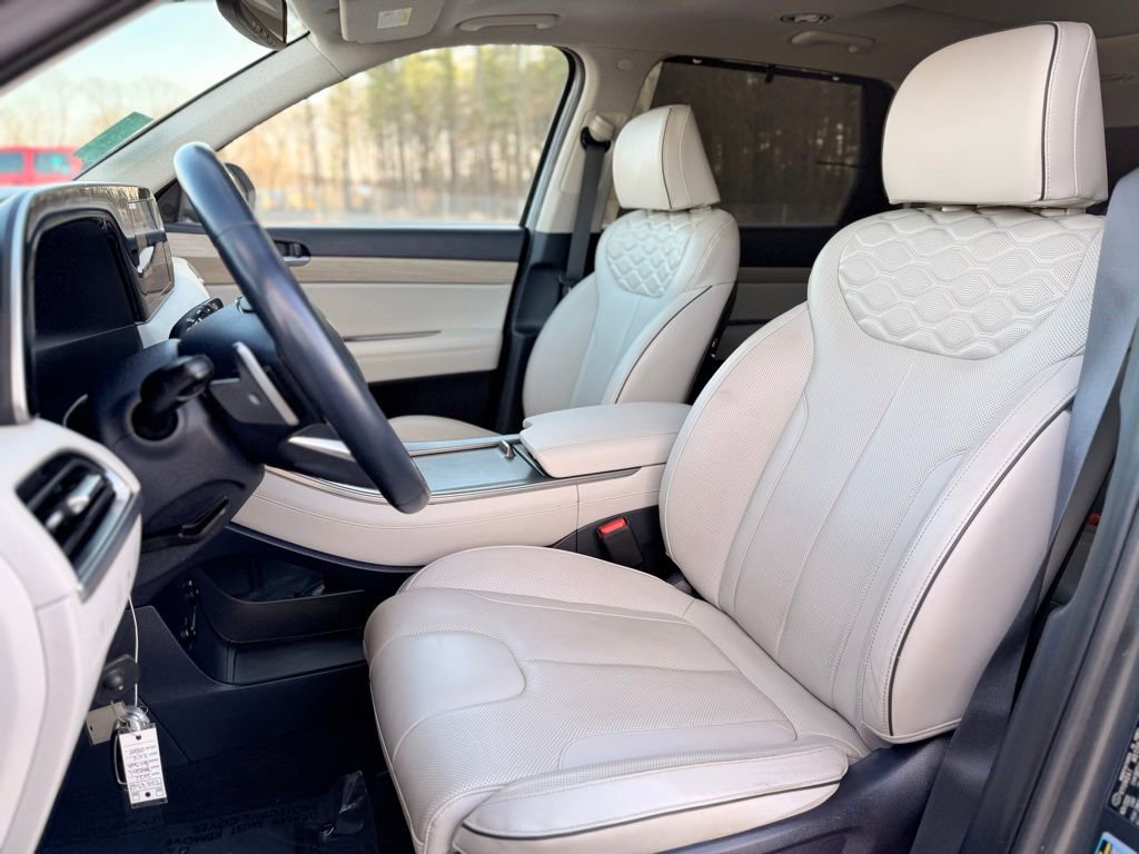 Used 2021 Hyundai Palisade Limited image 12