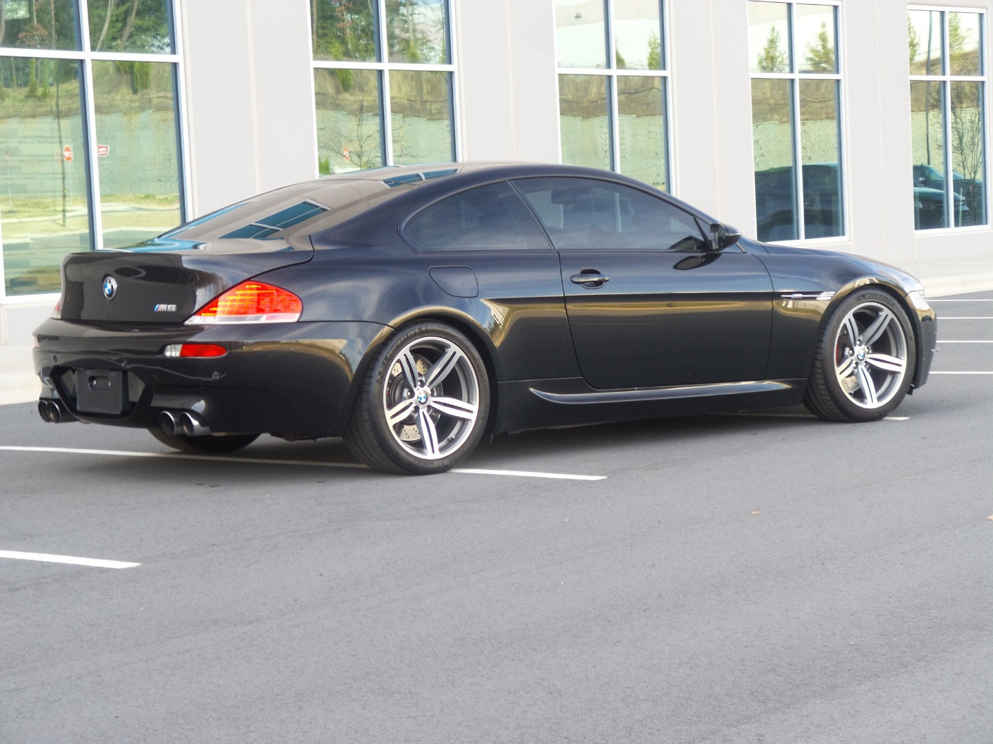 Used 2007 BMW M6 2dr Cpe M6 RWD image 10