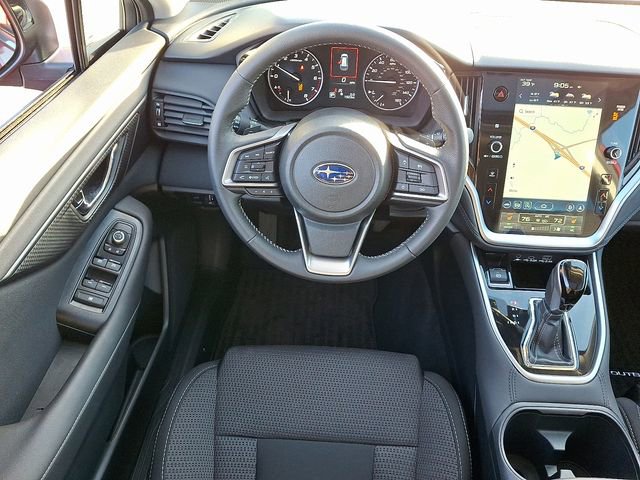 Used 2025 Subaru Outback Premium w/ Popular Package #1A image 2