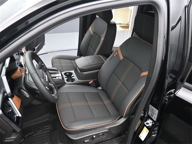 New 2025 GMC Canyon AT4 image 11