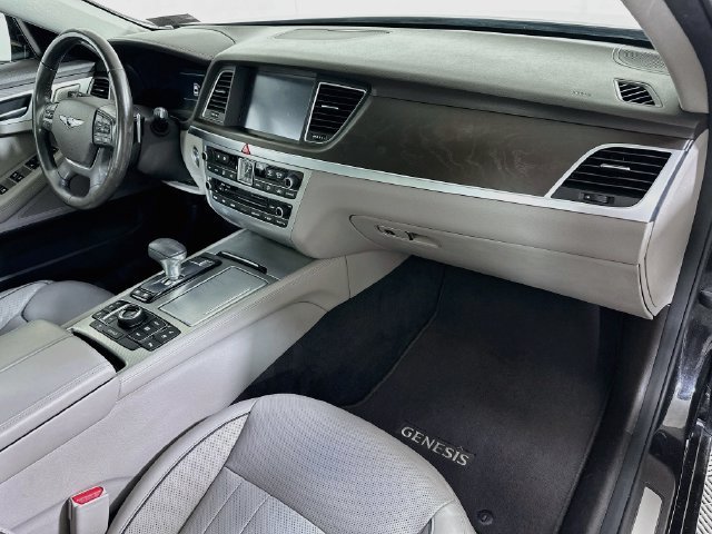 Used 2019 Genesis G80 3.8 w/ Ultimate Package 03 AWD/4WD image 36