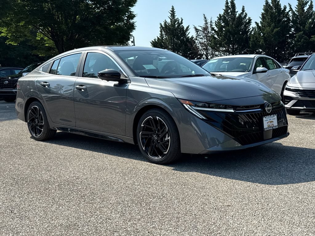 New 2026 Nissan Sentra SR w/ SR Premium Package