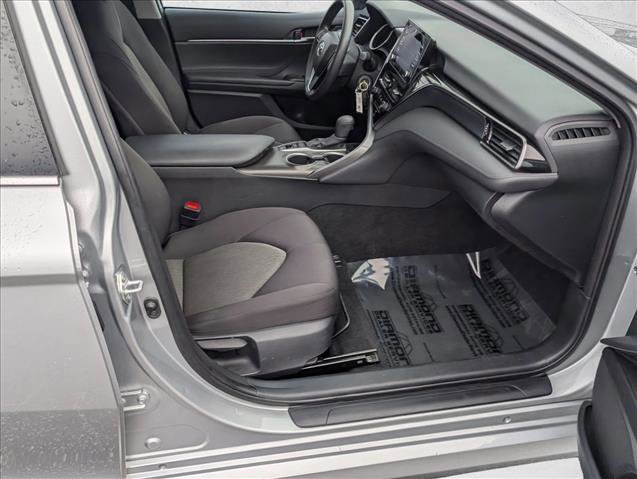 Used 2022 Toyota Camry LE image 16