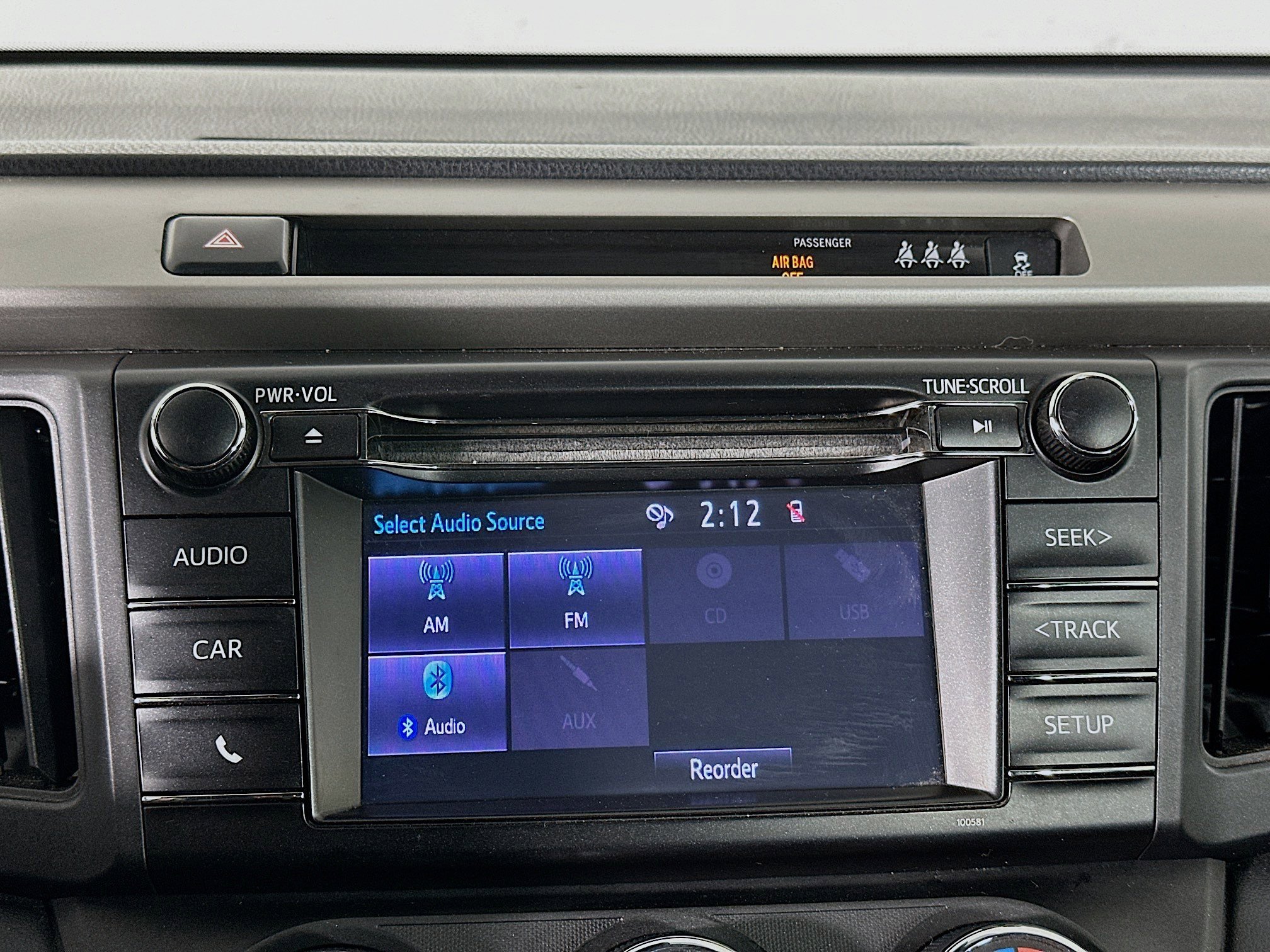 Used 2018 Toyota RAV4 LE w/ All Weather Liner Package AWD/4WD image 19