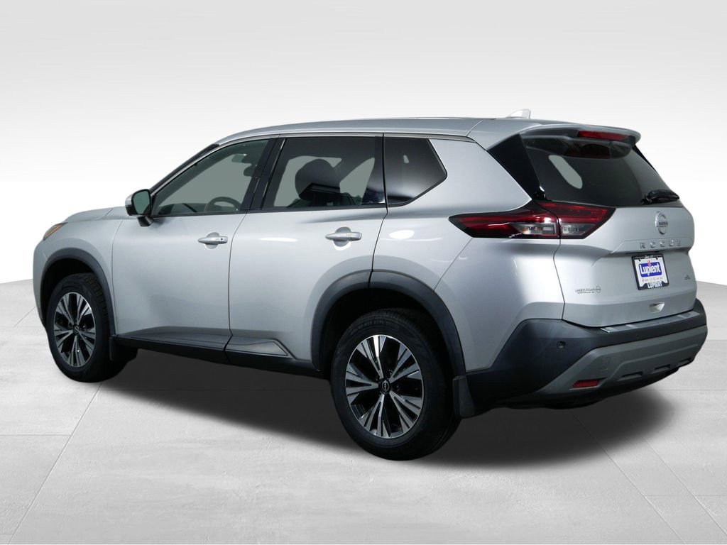 Used 2021 Nissan Rogue SV FWD image 8