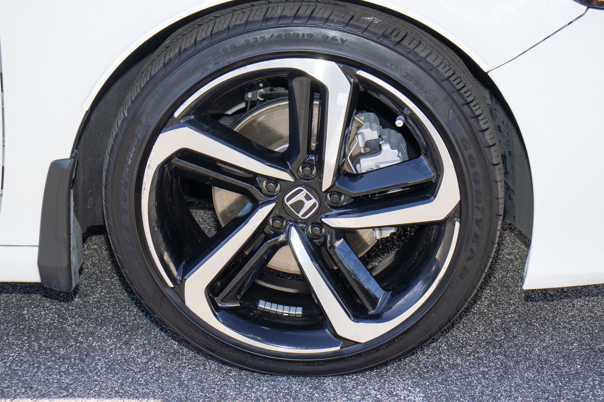 Used 2022 Honda Accord Sport image 41