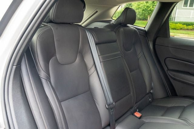 Used 2022 Volvo XC60 B5 Inscription w/ Advanced Package AWD/4WD image 51