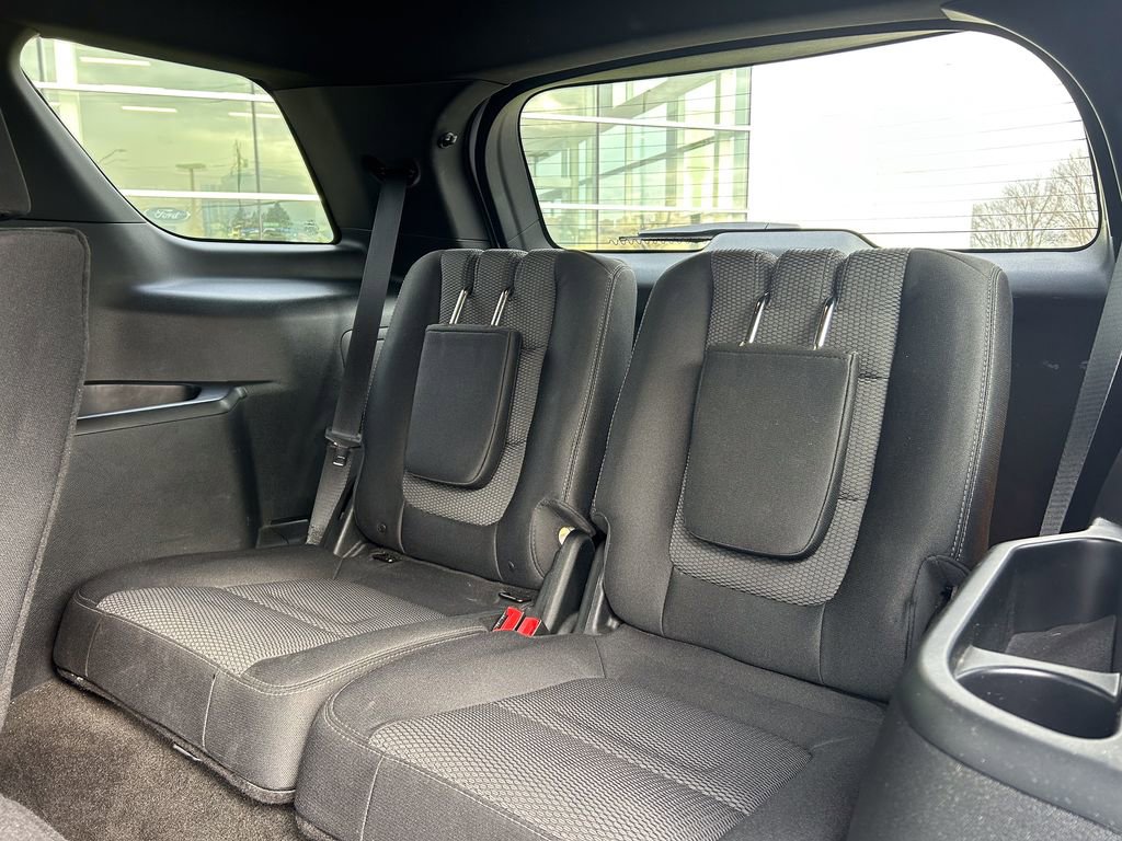Used 2018 Ford Explorer XLT w/ Equipment Group 201A image 15