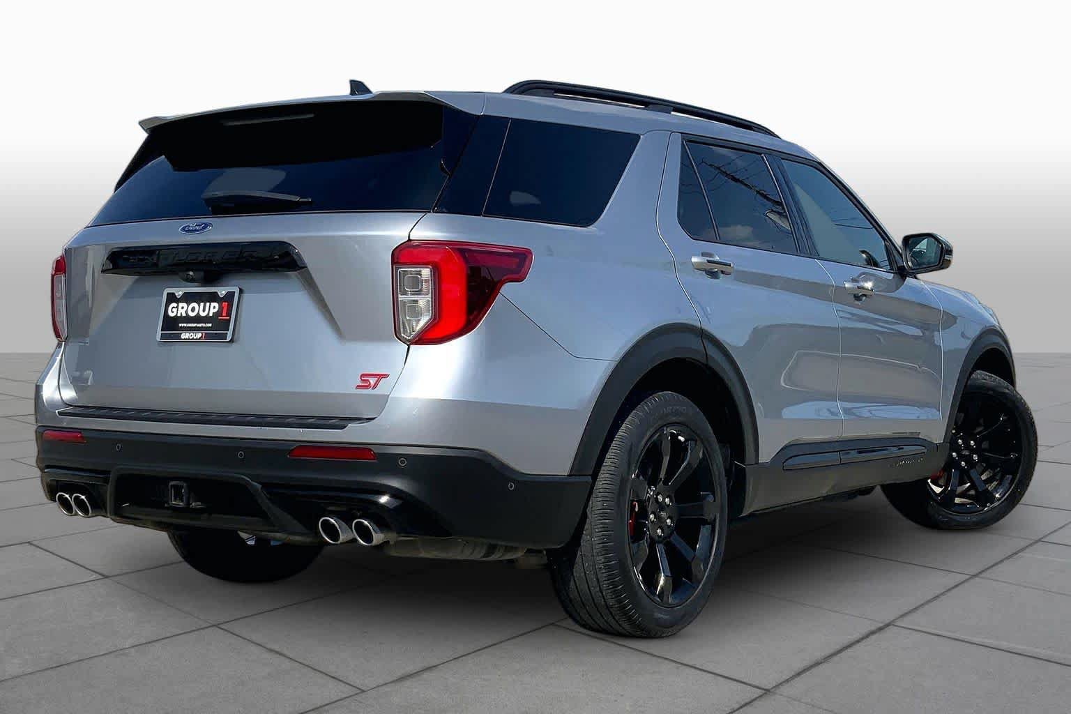 Used 2022 Ford Explorer ST w/ Equipment Group 401A AWD/4WD image 13