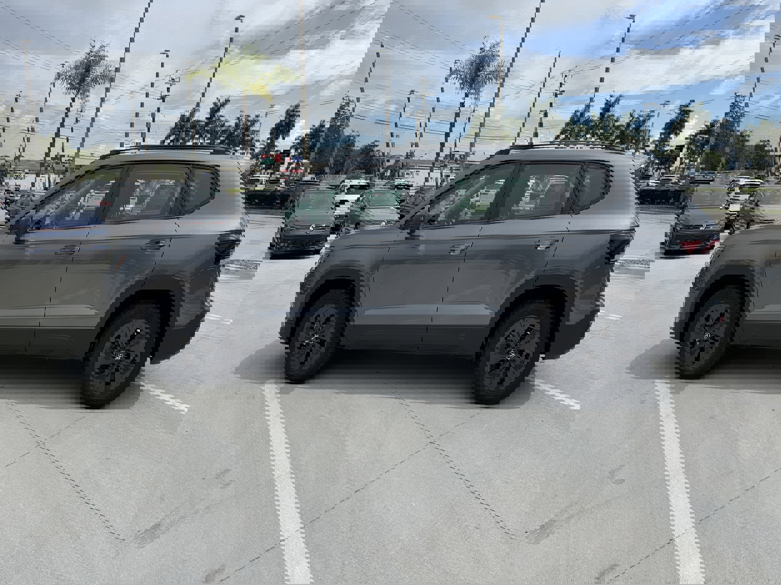 New 2025 Volkswagen Taos S image 6