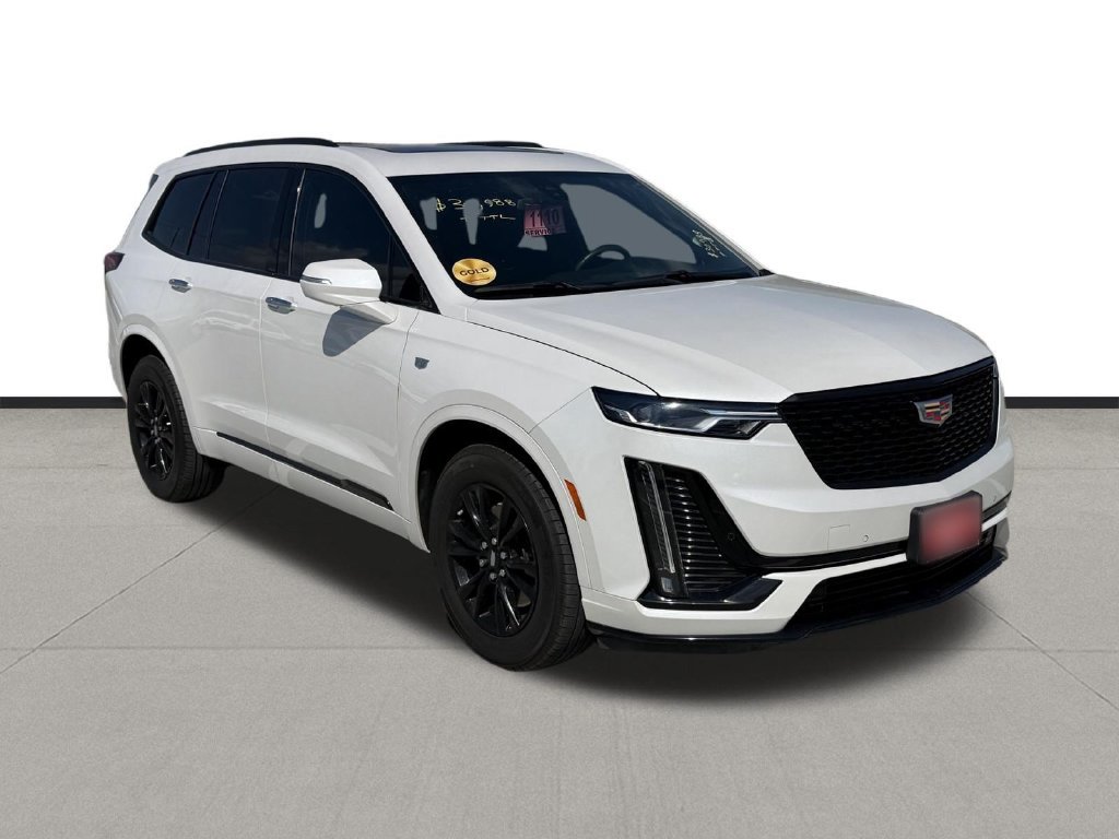 Used 2024 Cadillac XT6 Luxury FWD image 3