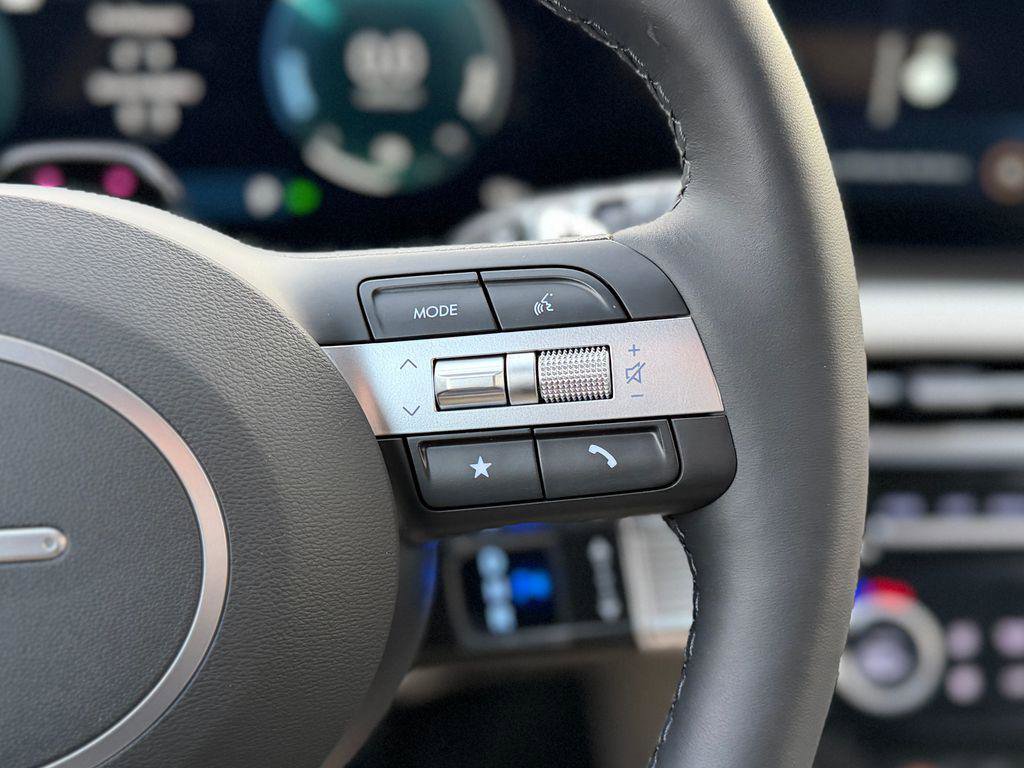 New 2026 Hyundai Tucson Limited image 14