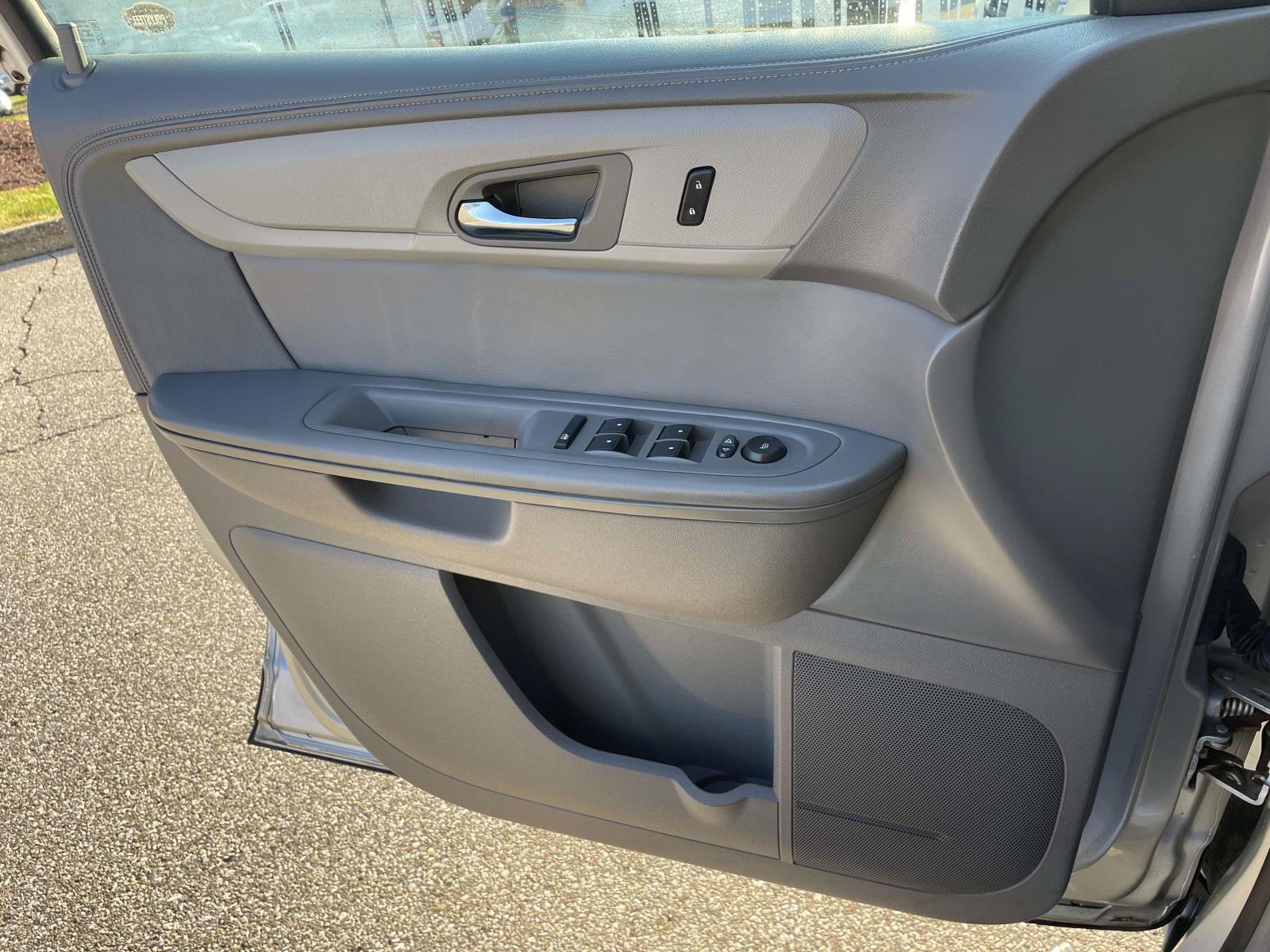 Used 2013 Chevrolet Traverse LT w/ All-Star Edition AWD/4WD image 30
