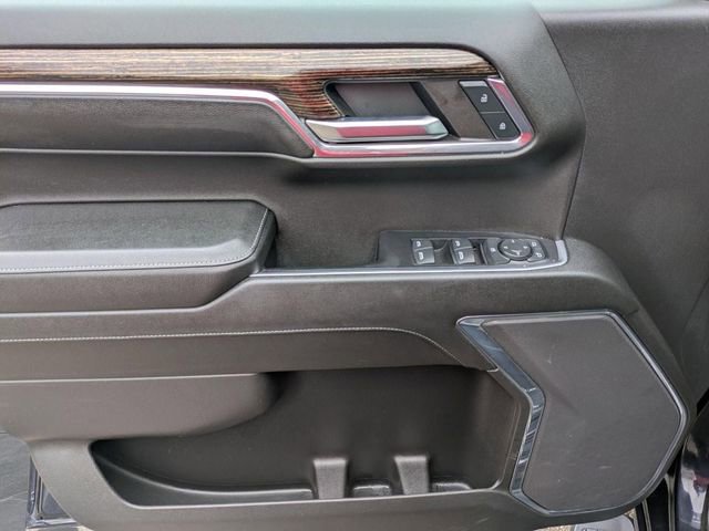 Used 2023 GMC Sierra 1500 Elevation w/ LPO, Elevation Black Package image 12