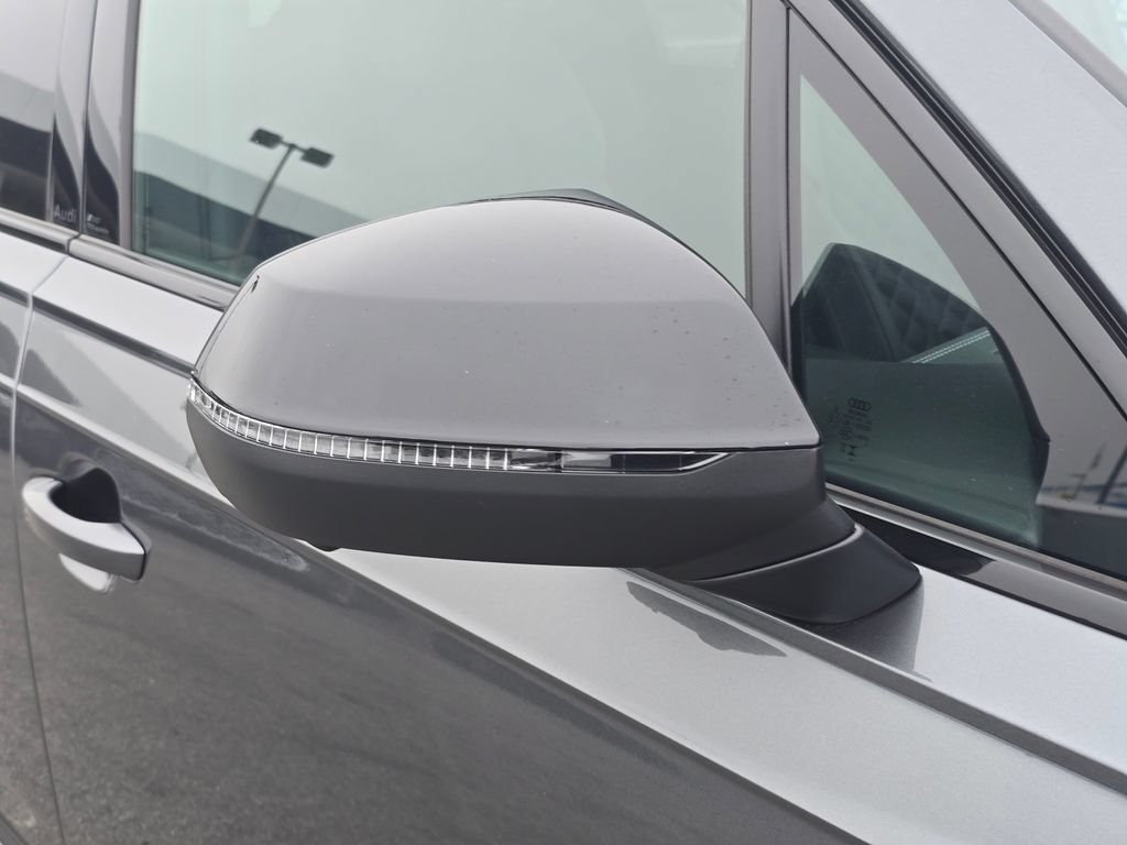 New 2026 Audi SQ7 Premium Plus AWD/4WD image 30
