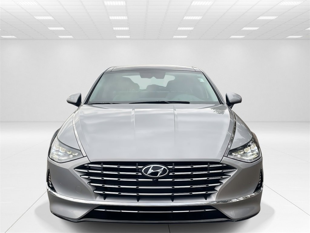 Certified 2023 Hyundai Sonata Limited w/ Cargo Package image 2