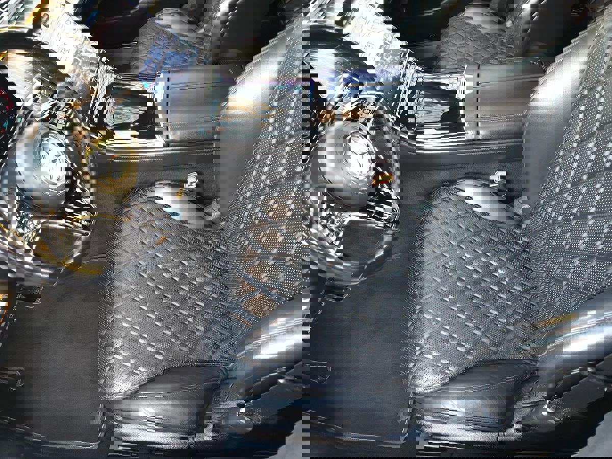 Used 2021 Mercedes-Benz S 580 4MATIC Sedan w/ Warmth & Comfort Package image 13