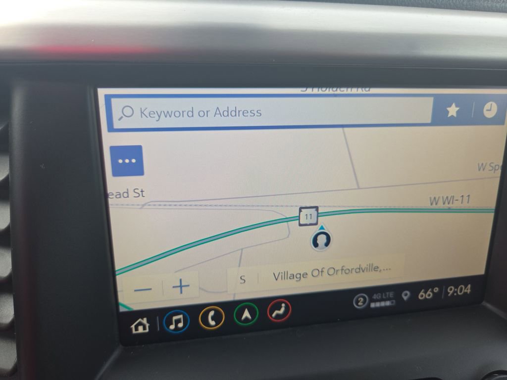 Certified 2023 GMC Acadia SLT w/ Trailering Package image 21