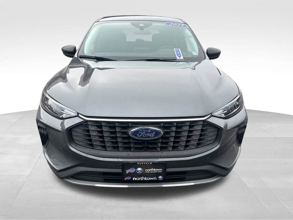 Used 2025 Ford Escape Active image 9