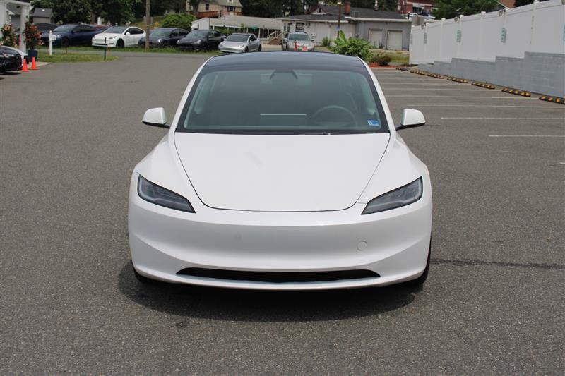 Used 2024 Tesla Model 3 Long Range RWD image 2