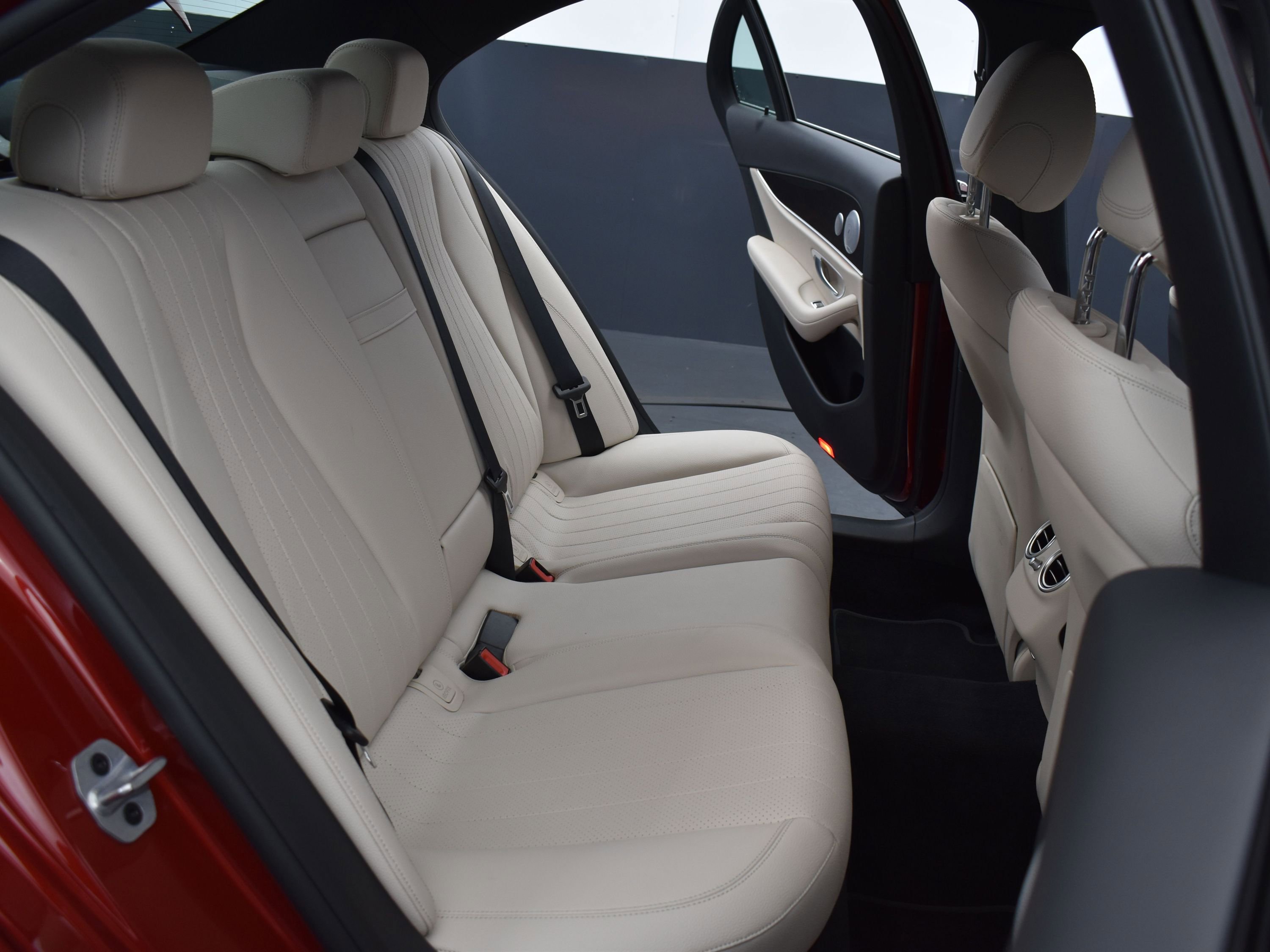 Used 2020 Mercedes-Benz E 350 E 350 image 26