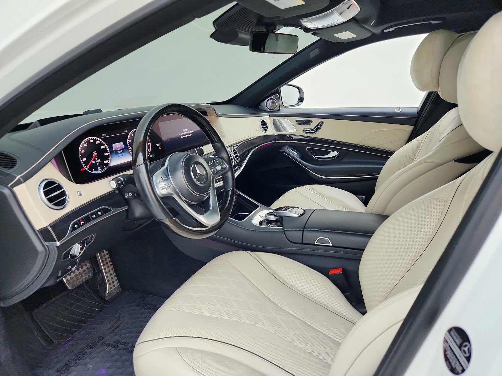 Used 2018 Mercedes-Benz S 560 Sedan image 16