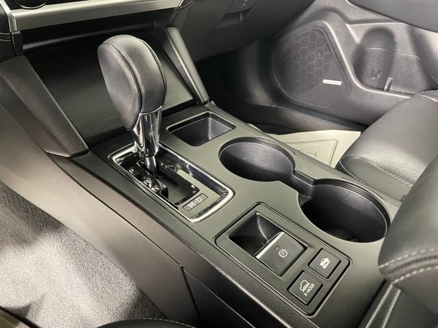 Used 2019 Subaru Outback 2.5i Limited w/ Popular Package #2 AWD/4WD image 8