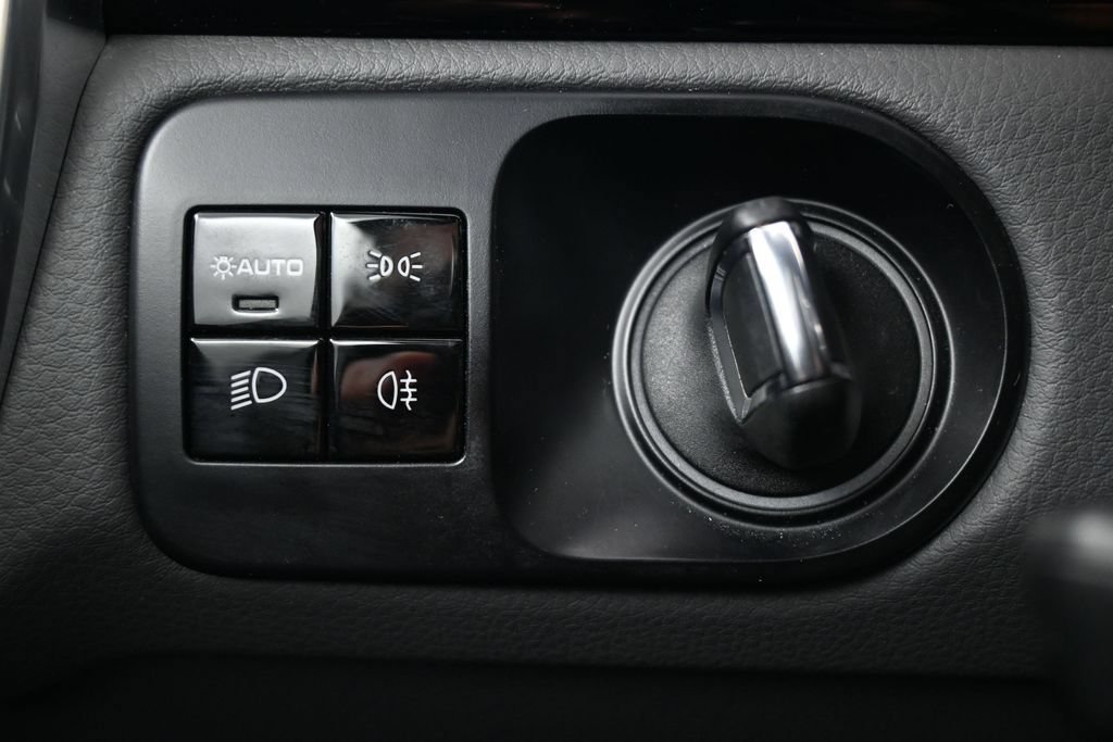 Certified 2020 Porsche Cayenne AWD/4WD image 23