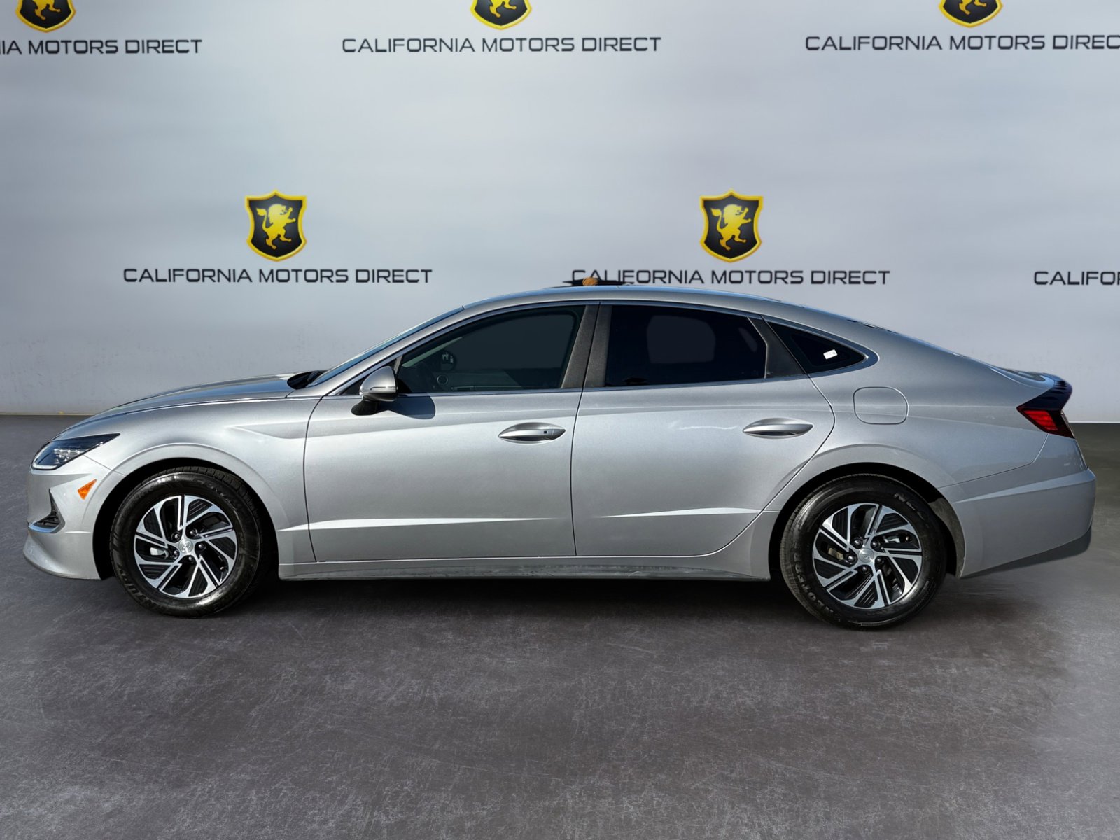 Used 2023 Hyundai Sonata Blue w/ Cargo Package image 2